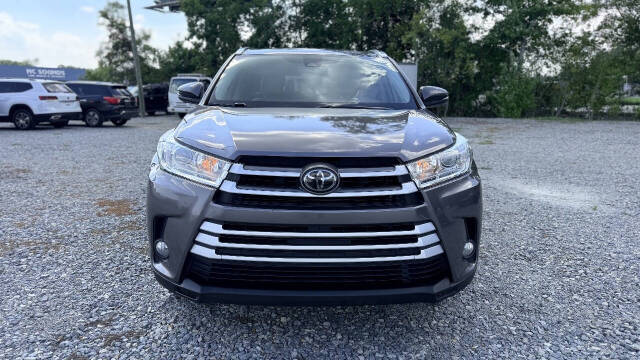 toyota highlander 2019 5TDKZRFH3KS320817 image toyota highlander 2019 5TDKZRFH3KS320817 image