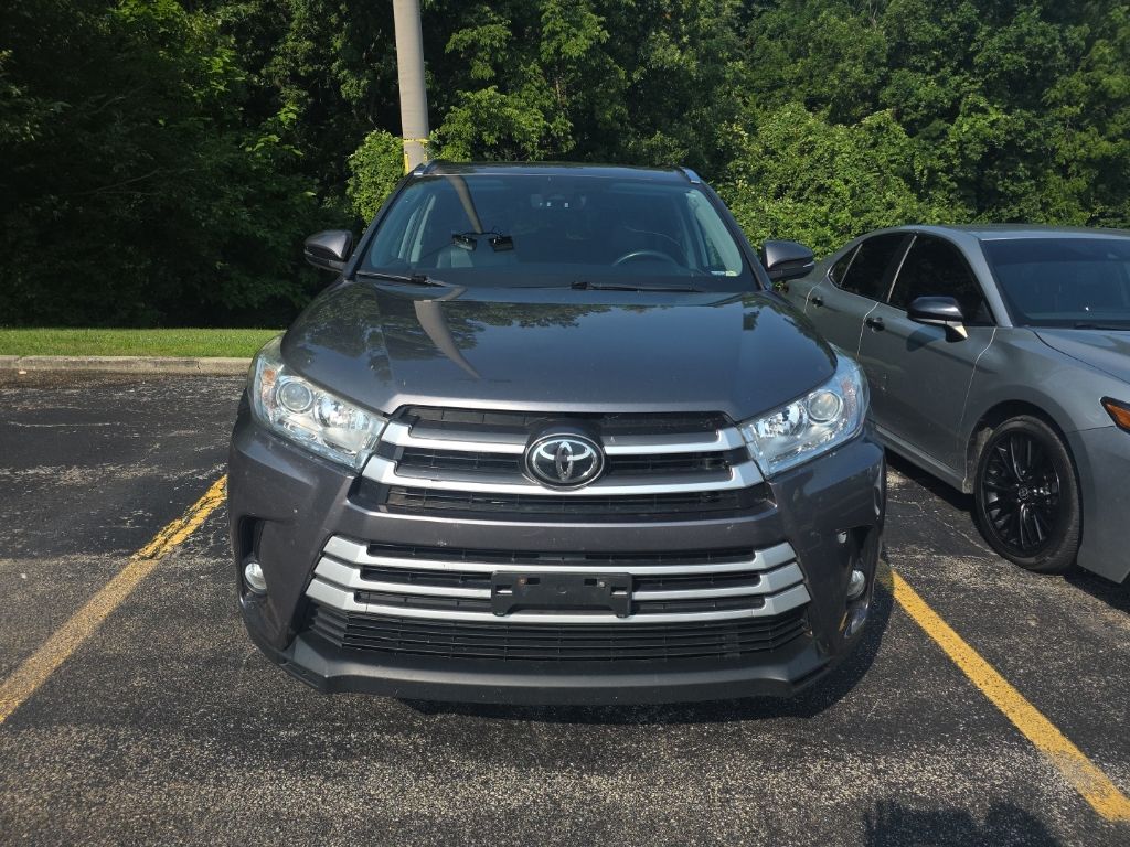 toyota highlander 2019 5TDJZRFH8KS612717 image toyota highlander 2019 5TDJZRFH8KS612717 image