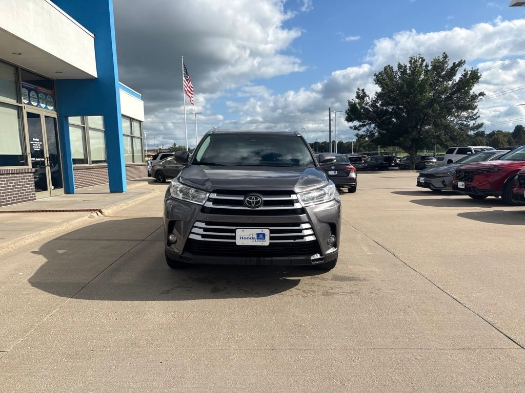 toyota highlander 2019 5TDJZRFH4KS600371 image toyota highlander 2019 5TDJZRFH4KS600371 image