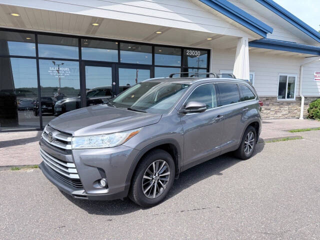 toyota highlander 2019 5TDJZRFH3KS564253 image toyota highlander 2019 5TDJZRFH3KS564253 image