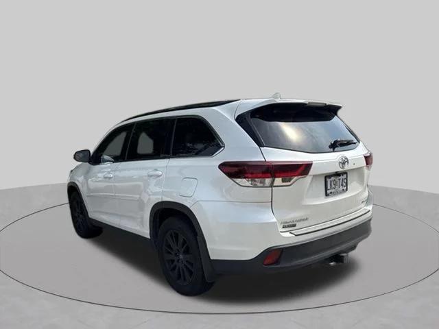 toyota highlander 2019 5TDJZRFH2KS626077 image toyota highlander 2019 5TDJZRFH2KS626077 image