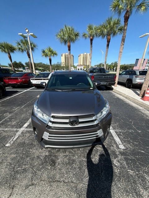 toyota highlander 2019 5TDJZRFH7KS571478 image toyota highlander 2019 5TDJZRFH7KS571478 image