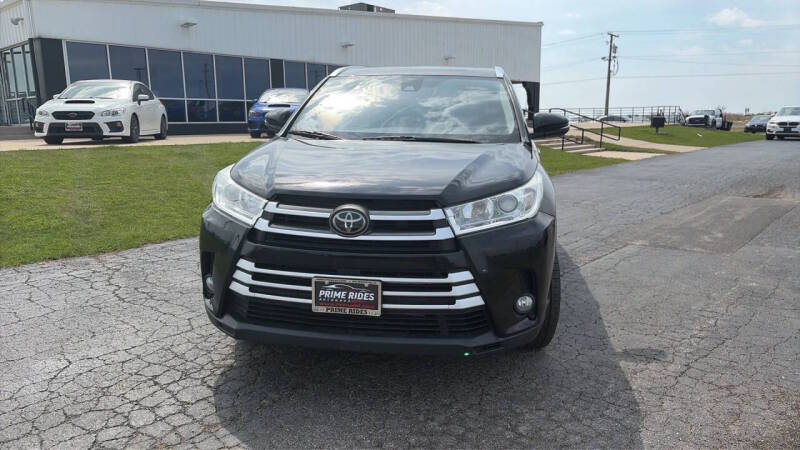 toyota highlander 2019 5TDJZRFH1KS579799 image toyota highlander 2019 5TDJZRFH1KS579799 image