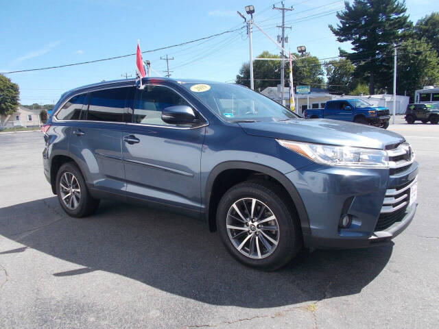 toyota highlander 2019 5TDJZRFH8KS995722 image toyota highlander 2019 5TDJZRFH8KS995722 image
