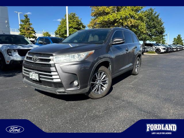toyota highlander 2019 5TDJZRFH3KS620823 image toyota highlander 2019 5TDJZRFH3KS620823 image