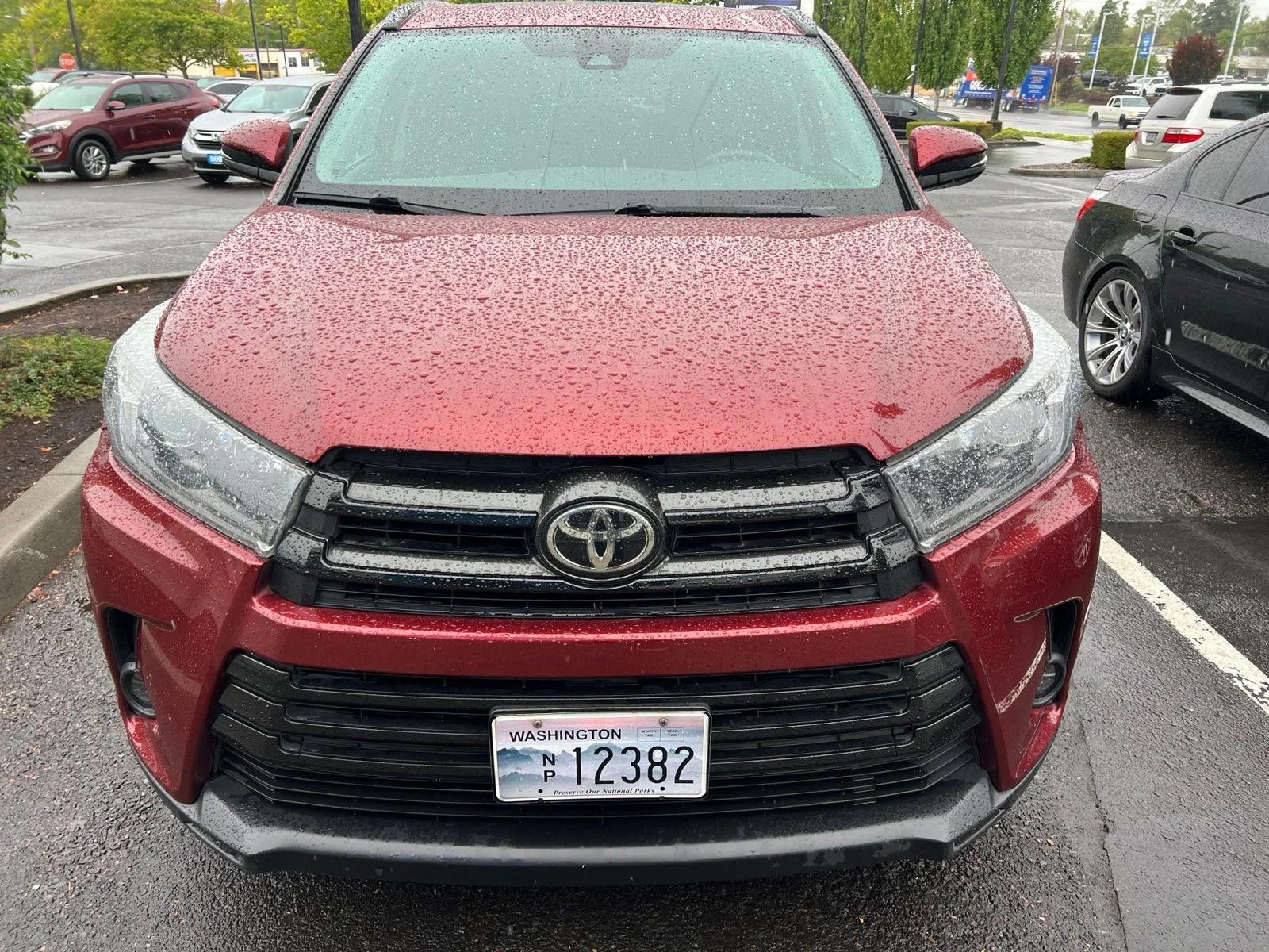 toyota highlander 2019 5TDJZRFH1KS611795 image toyota highlander 2019 5TDJZRFH1KS611795 image
