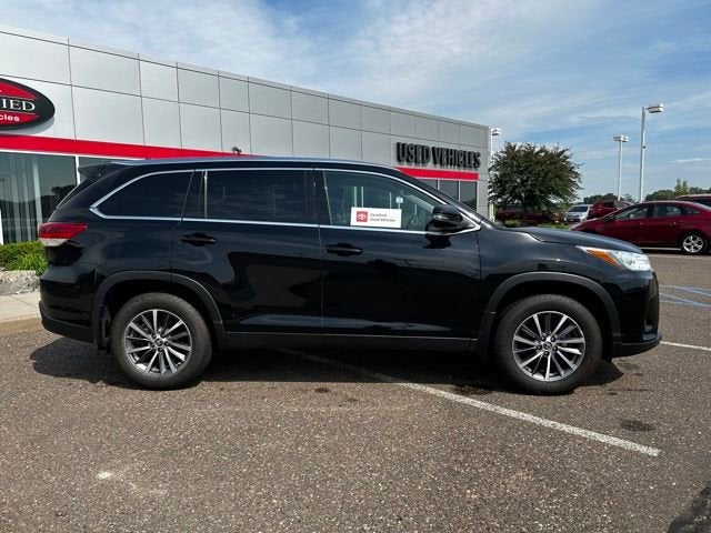 toyota highlander 2019 5TDJZRFH1KS580063 image toyota highlander 2019 5TDJZRFH1KS580063 image