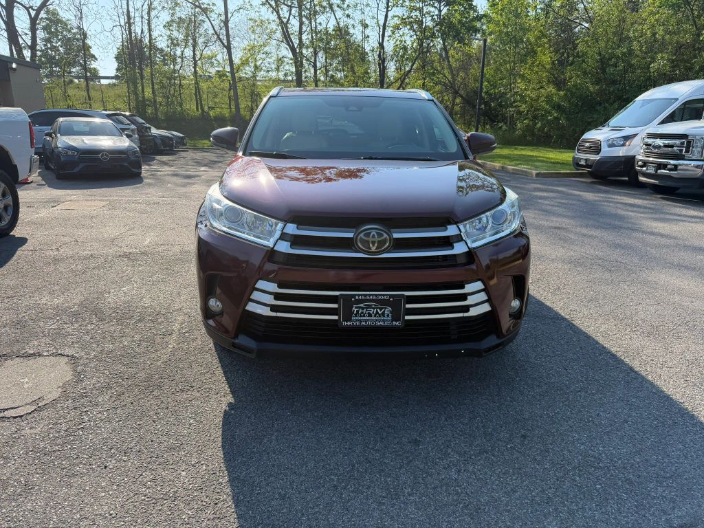 toyota highlander 2019 5TDJZRFH9KS960901 image toyota highlander 2019 5TDJZRFH9KS960901 image