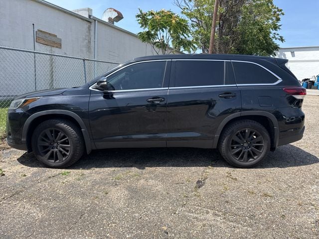 toyota highlander 2019 5TDJZRFH6KS570676 image toyota highlander 2019 5TDJZRFH6KS570676 image