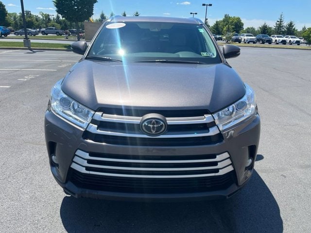 toyota highlander 2019 5TDJZRFH2KS569282 image toyota highlander 2019 5TDJZRFH2KS569282 image
