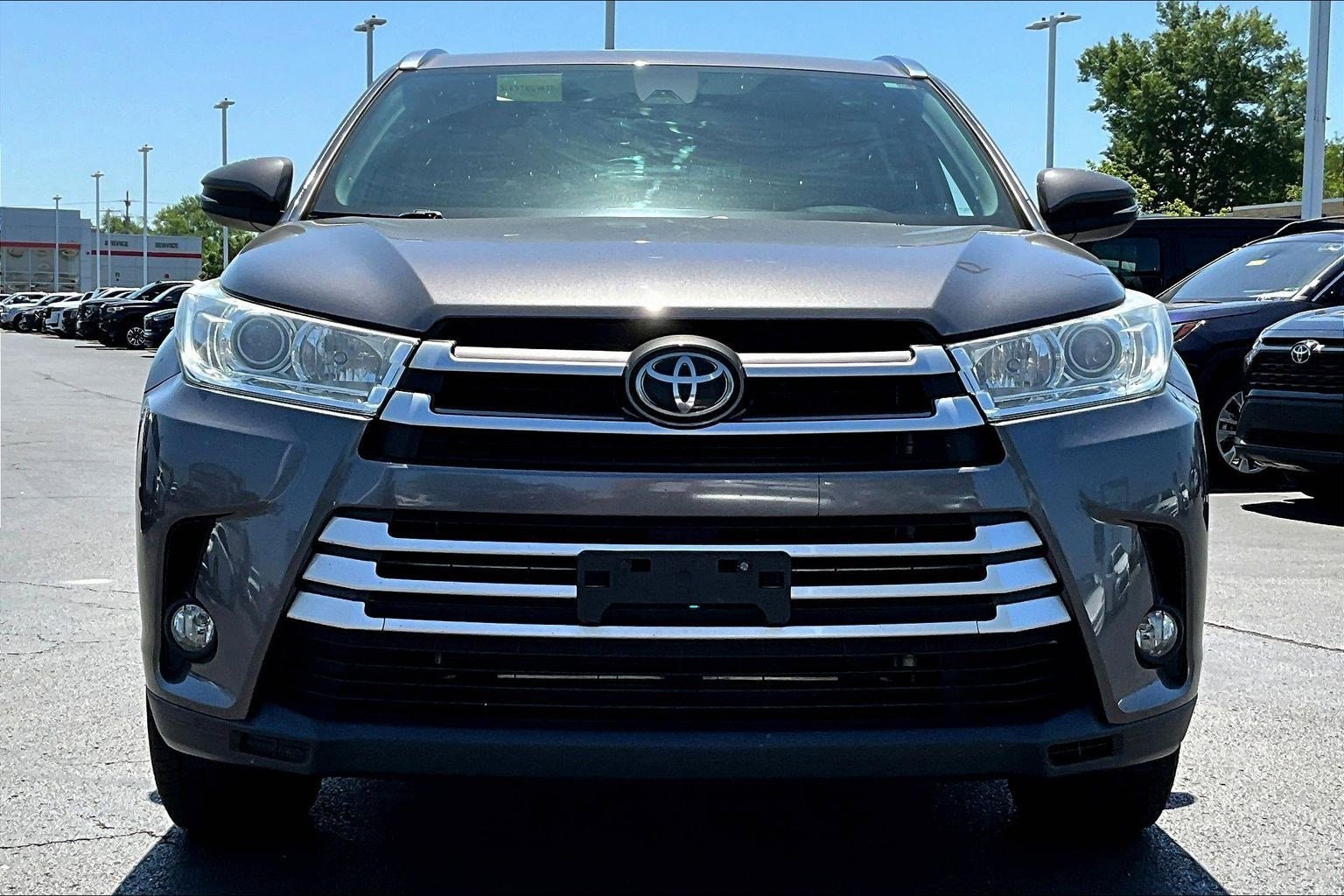 toyota highlander 2019 5TDJZRFH4KS710255 image toyota highlander 2019 5TDJZRFH4KS710255 image
