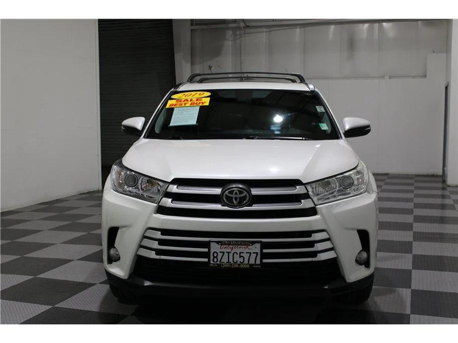 toyota highlander 2019 5TDKZRFH6KS558578 image toyota highlander 2019 5TDKZRFH6KS558578 image