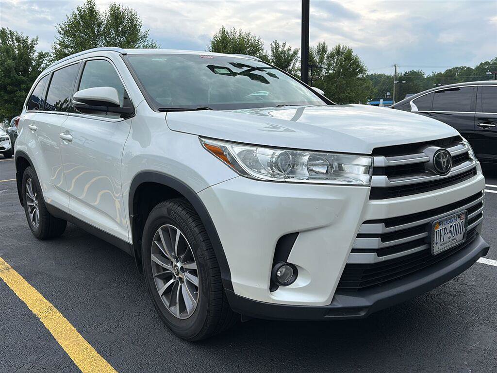 toyota highlander 2019 5TDJZRFH4KS918829 image toyota highlander 2019 5TDJZRFH4KS918829 image