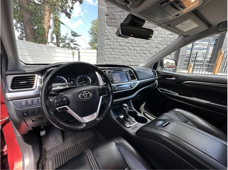 toyota highlander 2019 5TDJZRFH6KS628124 image toyota highlander 2019 5TDJZRFH6KS628124 image