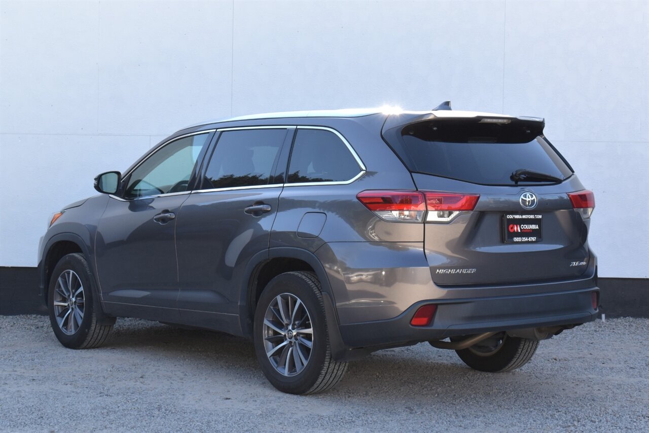 toyota highlander 2018 5TDJZRFH5JS532144 image toyota highlander 2018 5TDJZRFH5JS532144 image