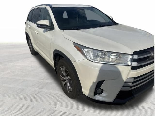toyota highlander 2018 5TDJZRFH8JS807201 image toyota highlander 2018 5TDJZRFH8JS807201 image