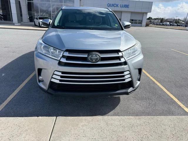 toyota highlander 2018 5TDJZRFH3JS894067 image toyota highlander 2018 5TDJZRFH3JS894067 image