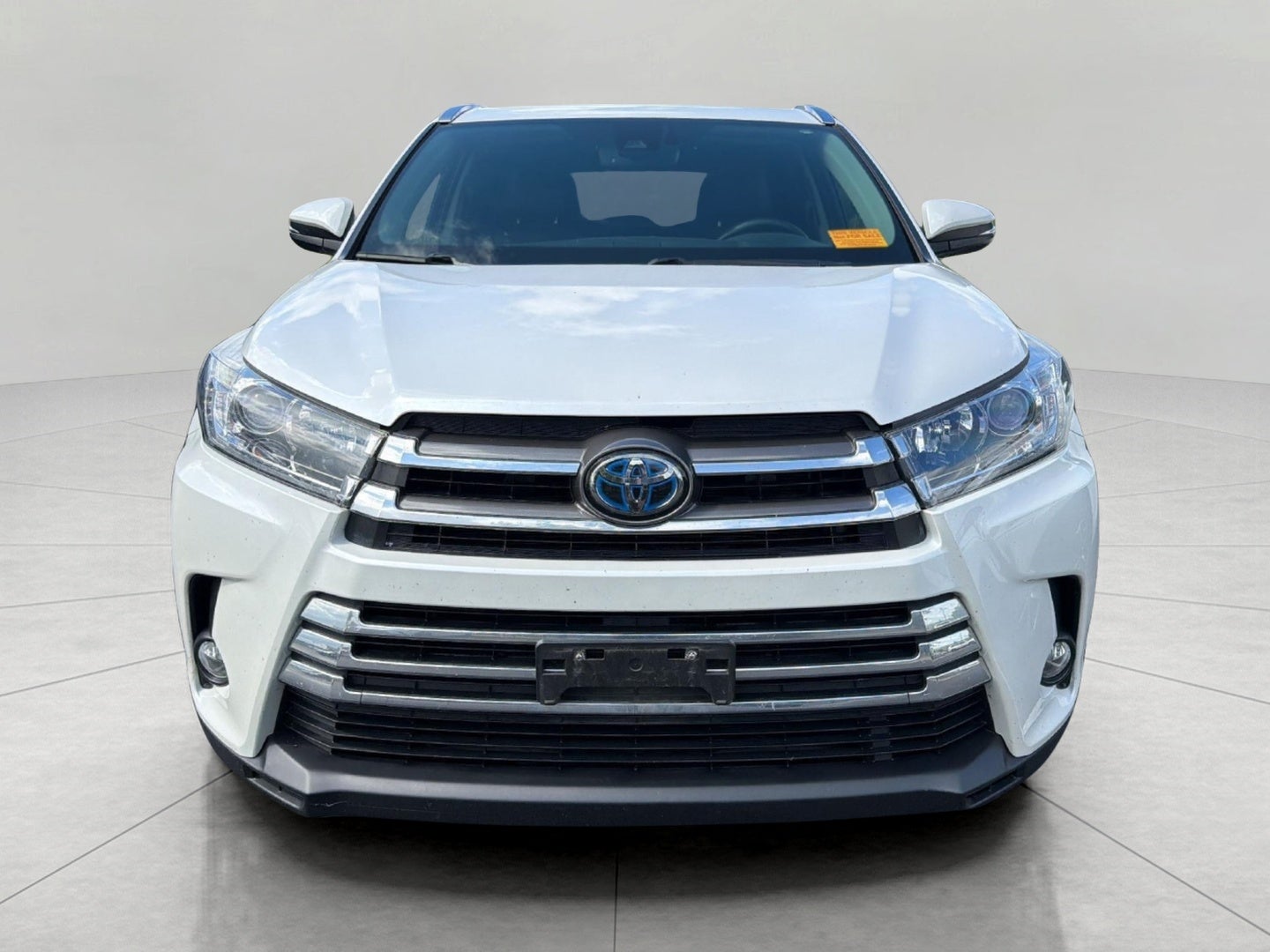 toyota highlander 2018 5TDDGRFH8JS051503 image toyota highlander 2018 5TDDGRFH8JS051503 image