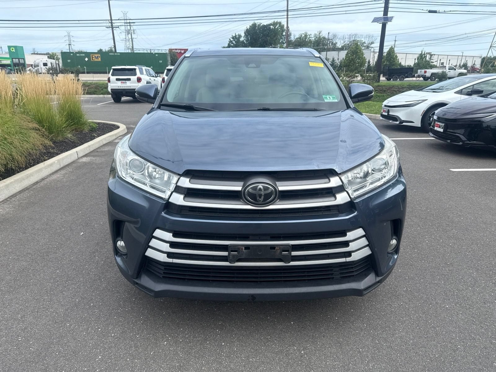 toyota highlander 2018 5TDJZRFH9JS875362 image toyota highlander 2018 5TDJZRFH9JS875362 image
