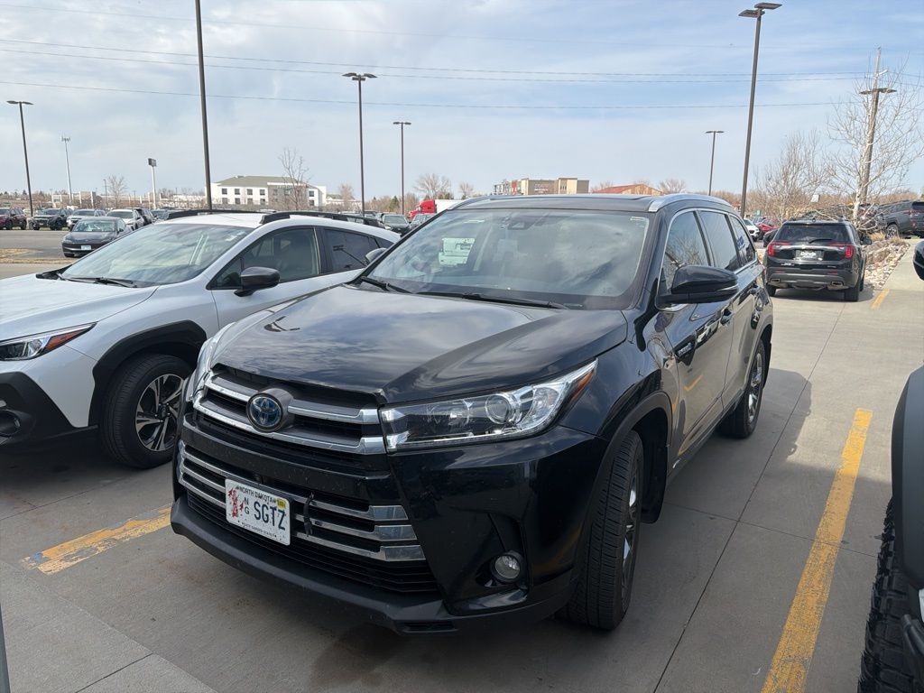 toyota highlander 2018 5TDDGRFH9JS043667 image toyota highlander 2018 5TDDGRFH9JS043667 image