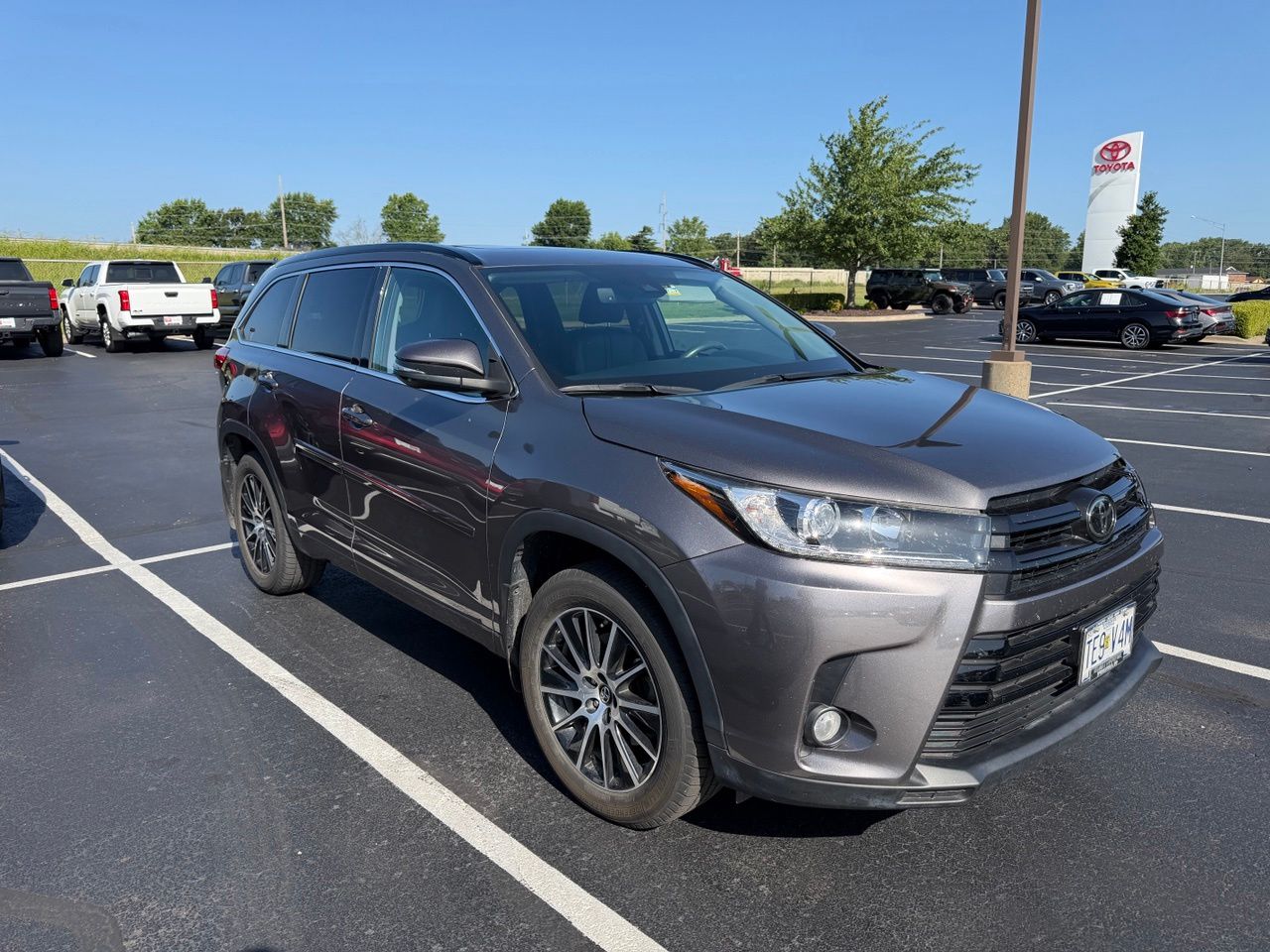 toyota highlander 2018 5TDJZRFH4JS898046 image toyota highlander 2018 5TDJZRFH4JS898046 image
