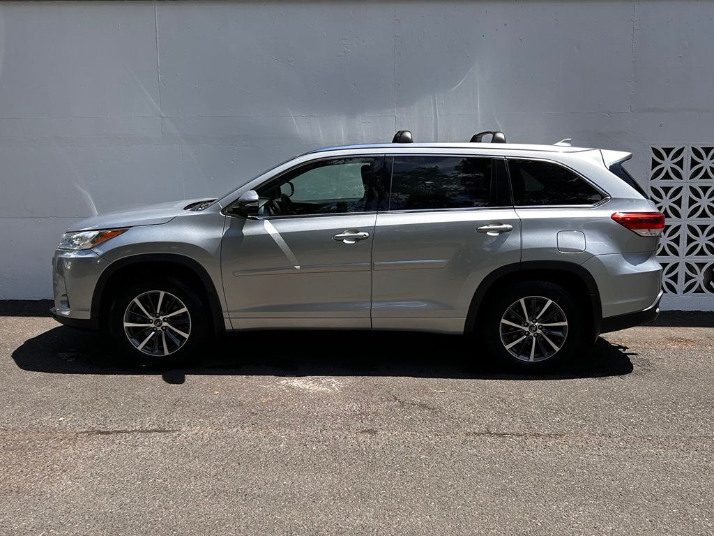 toyota highlander 2018 5TDJZRFHXJS527893 image toyota highlander 2018 5TDJZRFHXJS527893 image