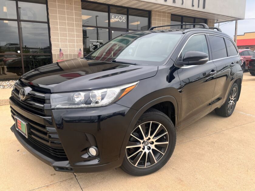 toyota highlander 2018 5TDJZRFH9JS870050 image toyota highlander 2018 5TDJZRFH9JS870050 image