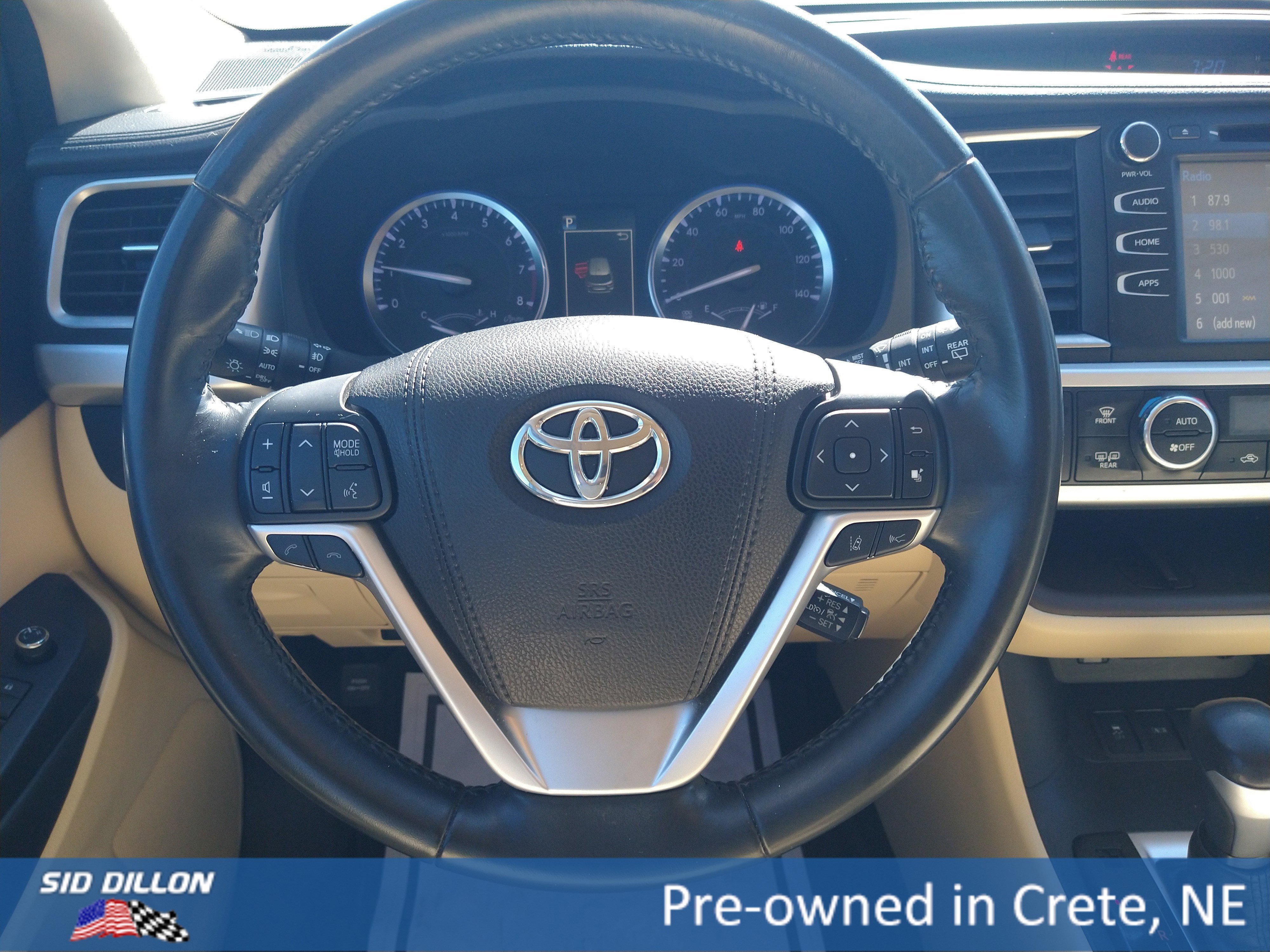 toyota highlander 2018 5TDJZRFH4JS869209 image toyota highlander 2018 5TDJZRFH4JS869209 image