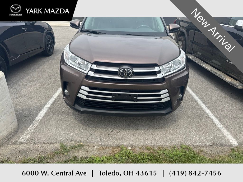 toyota highlander 2018 5TDJZRFH1JS867191 image toyota highlander 2018 5TDJZRFH1JS867191 image