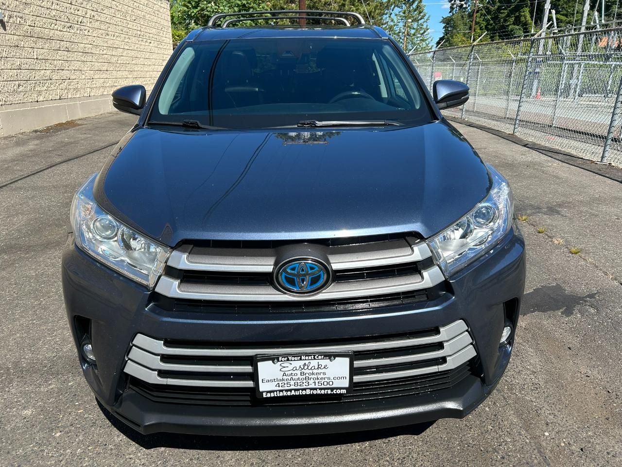 toyota highlander 2018 5TDJGRFH7JS043198 image toyota highlander 2018 5TDJGRFH7JS043198 image