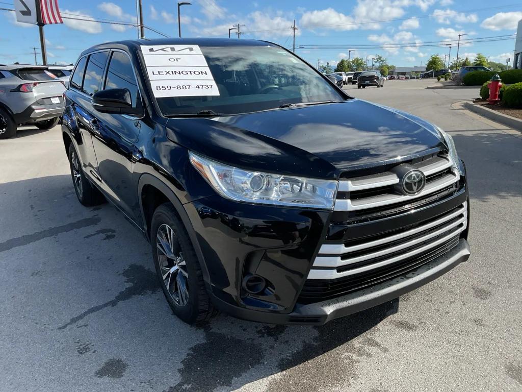 toyota highlander 2018 5TDZARFH0JS038123 image toyota highlander 2018 5TDZARFH0JS038123 image