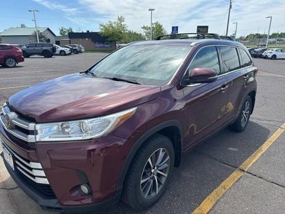 toyota highlander 2018 5TDJZRFH2JS490371 image toyota highlander 2018 5TDJZRFH2JS490371 image