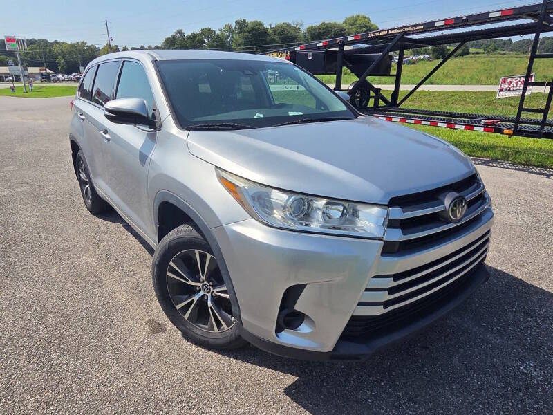 toyota highlander 2018 5TDZARFH7JS040130 image toyota highlander 2018 5TDZARFH7JS040130 image
