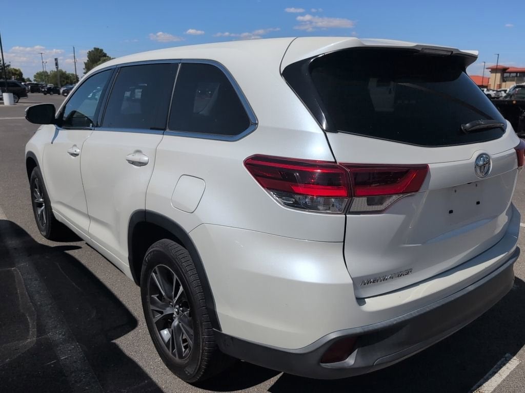 toyota highlander 2018 5TDZARFH5JS038909 image toyota highlander 2018 5TDZARFH5JS038909 image