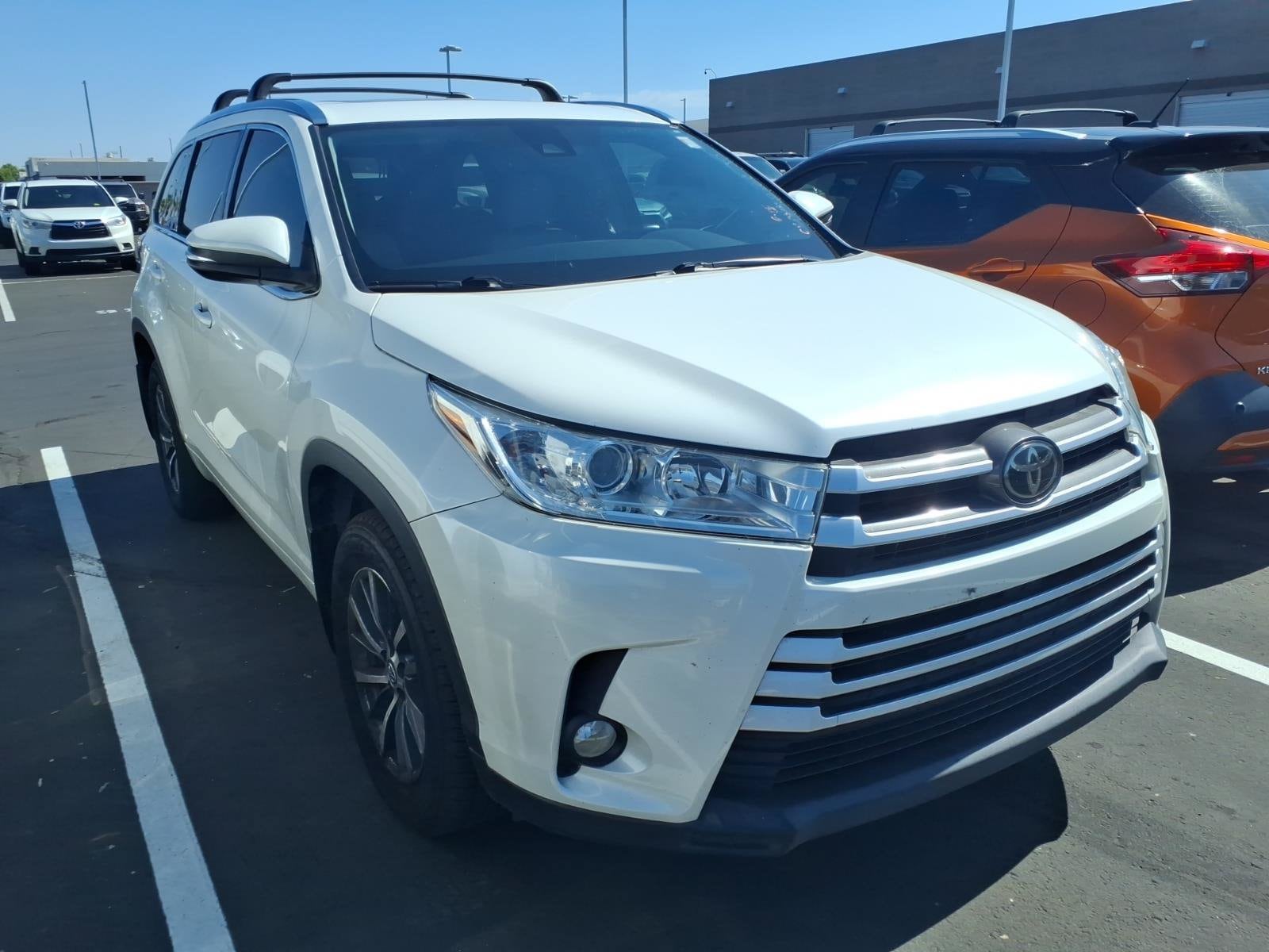 toyota highlander 2018 5TDJZRFHXJS886080 image toyota highlander 2018 5TDJZRFHXJS886080 image