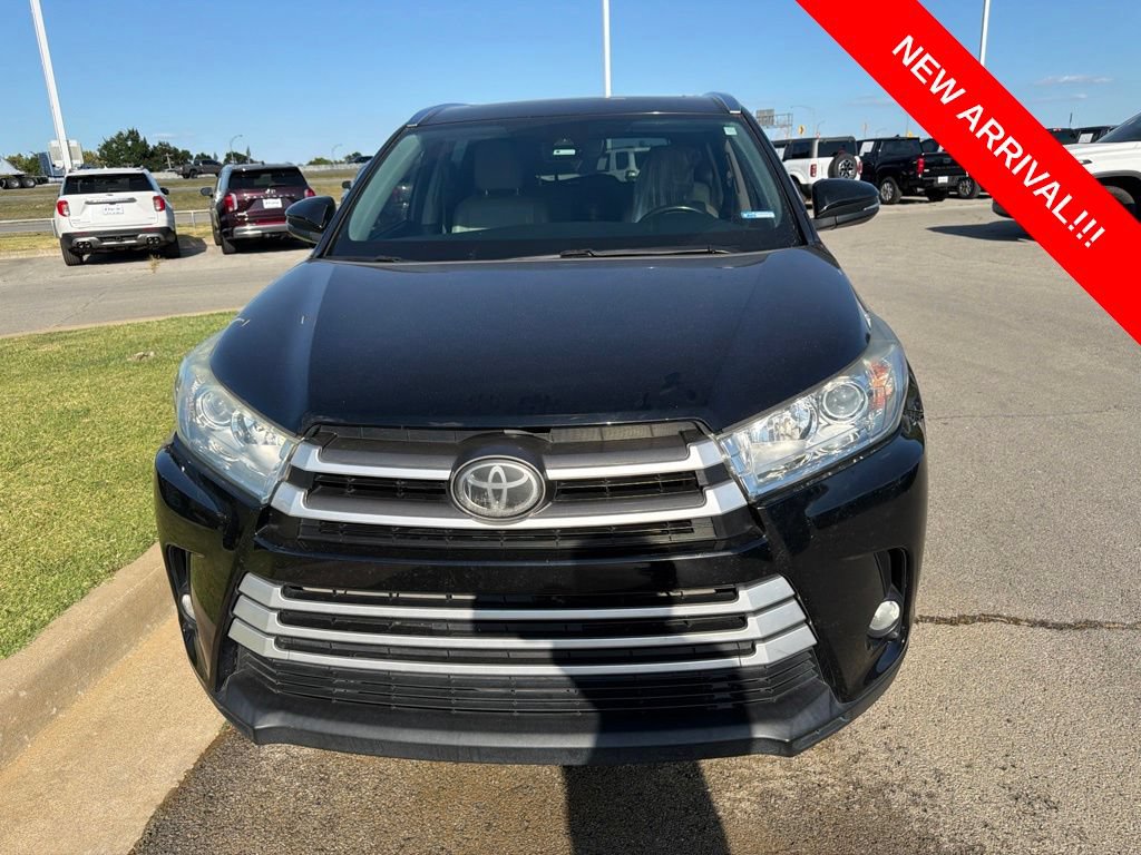 toyota highlander 2018 5TDJZRFH7JS820411 image toyota highlander 2018 5TDJZRFH7JS820411 image