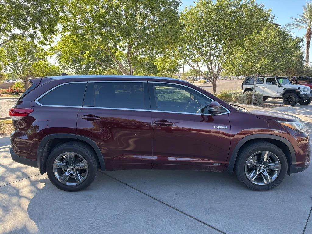 toyota highlander 2018 5TDDGRFH9JS051347 image toyota highlander 2018 5TDDGRFH9JS051347 image