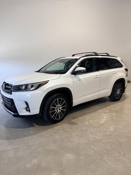toyota highlander 2018 5TDJZRFH7JS559832 image toyota highlander 2018 5TDJZRFH7JS559832 image