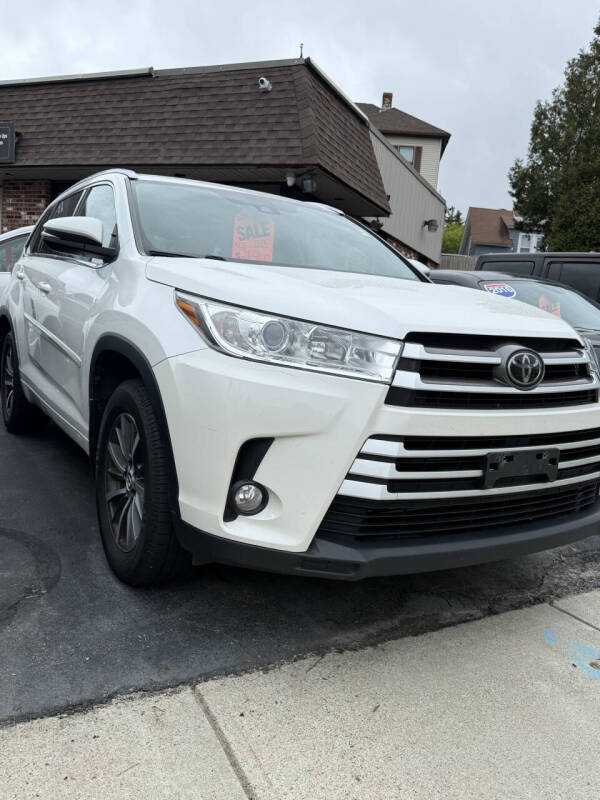 toyota highlander 2018 5TDJZRFH5JS495290 image toyota highlander 2018 5TDJZRFH5JS495290 image