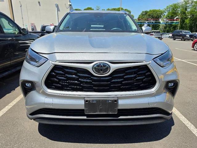 toyota highlander 2021 5TDGZRBH6MS542024 image toyota highlander 2021 5TDGZRBH6MS542024 image