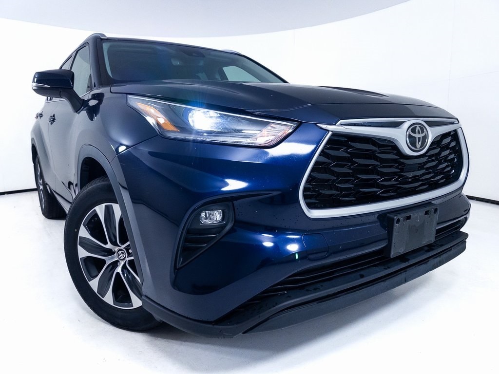 toyota highlander 2021 5TDGZRBH4MS119068 image toyota highlander 2021 5TDGZRBH4MS119068 image