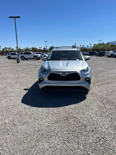 toyota highlander 2021 5TDGARAH4MS504882 image toyota highlander 2021 5TDGARAH4MS504882 image