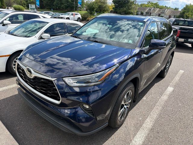 toyota highlander 2021 5TDGZRBH3MS116887 image toyota highlander 2021 5TDGZRBH3MS116887 image
