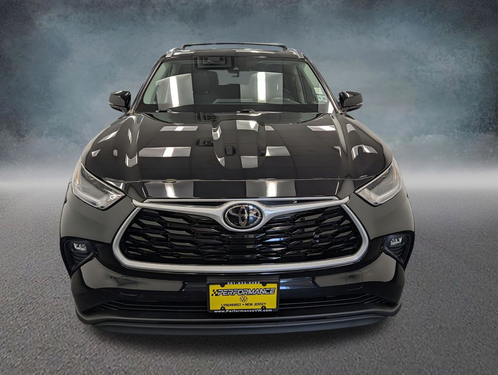 toyota highlander 2021 5TDGZRBH3MS128313 image toyota highlander 2021 5TDGZRBH3MS128313 image