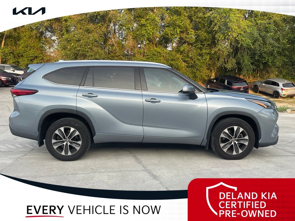 toyota highlander 2021 5TDGZRBH5MS103154 image toyota highlander 2021 5TDGZRBH5MS103154 image