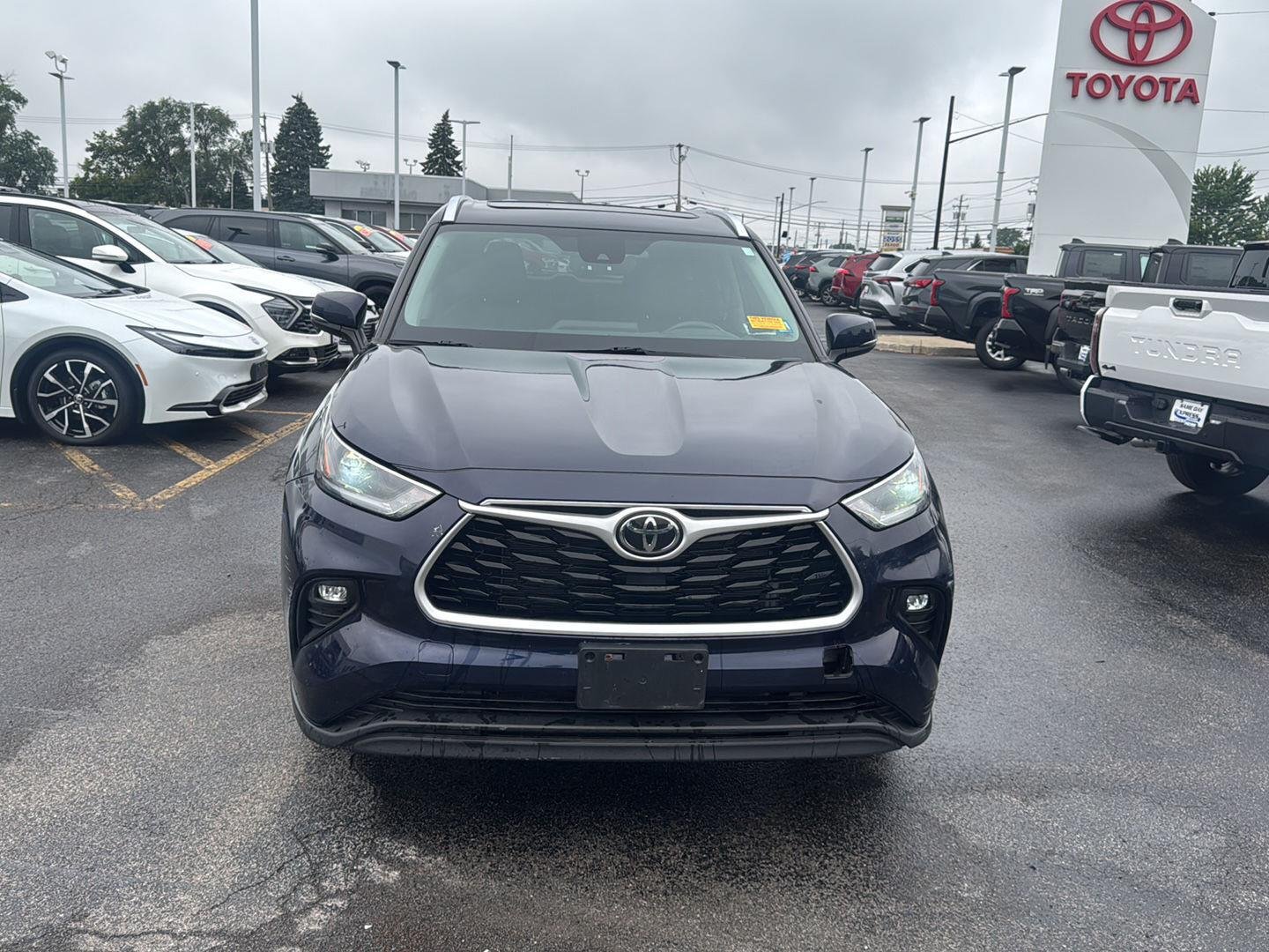 toyota highlander 2021 5TDGZRBH2MS159892 image toyota highlander 2021 5TDGZRBH2MS159892 image
