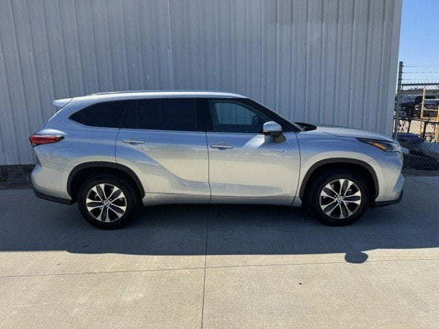 toyota highlander 2021 5TDGARAH8MS008337 image toyota highlander 2021 5TDGARAH8MS008337 image