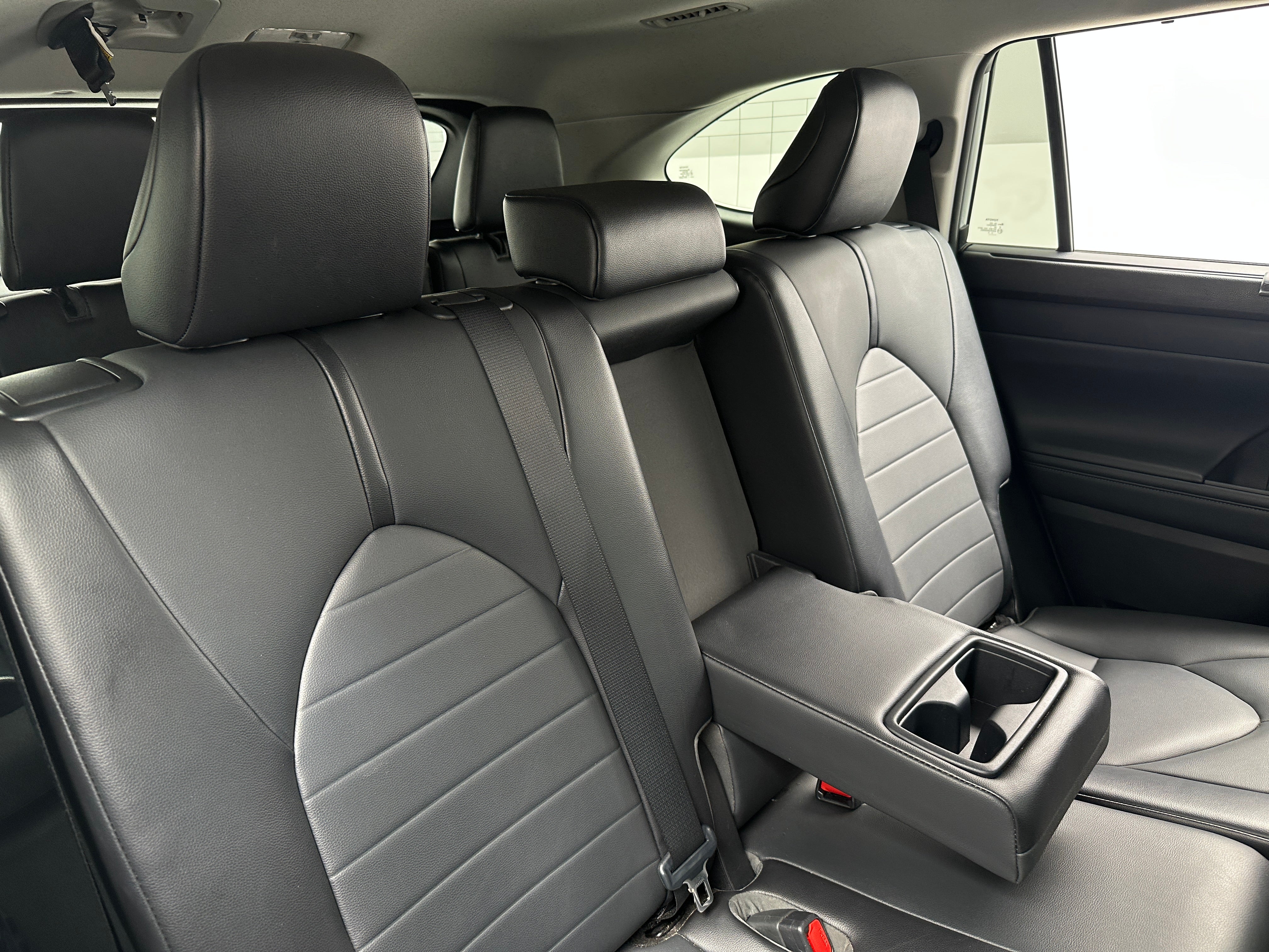 toyota highlander 2021 5TDHARAH8MS507952 image toyota highlander 2021 5TDHARAH8MS507952 image