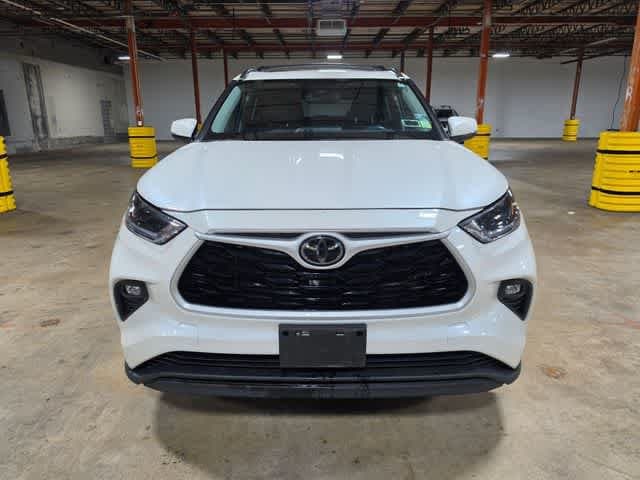 toyota highlander 2021 5TDGZRBH2MS120963 image toyota highlander 2021 5TDGZRBH2MS120963 image