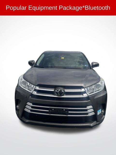 toyota highlander 2017 5TDZZRFH8HS217156 image toyota highlander 2017 5TDZZRFH8HS217156 image
